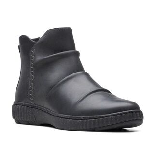 Clarks Caroline Rae Leather Ankle Boot Black